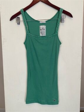 Y2K Hollister Long Stretch Ribbed Tank Top Women’s Medium Crochet Ribbon Straps